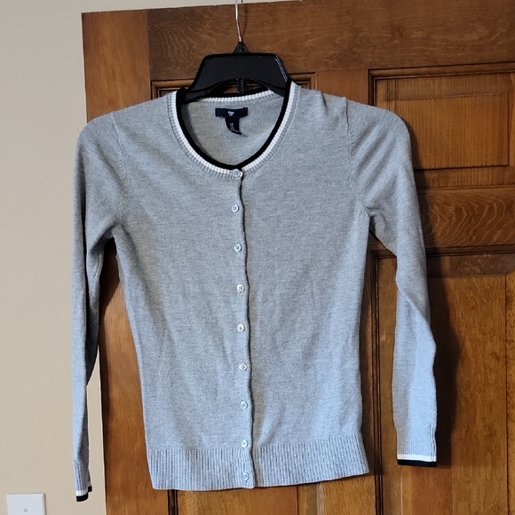 GAP Sweaters - GAP Cardigan